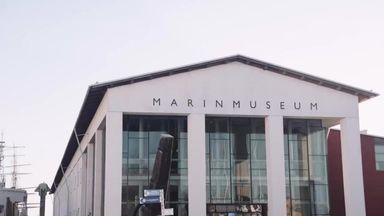 Front side of the Marinmuseum building
